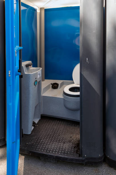 Portable Toilet Options We Offer in Redlands, CA
